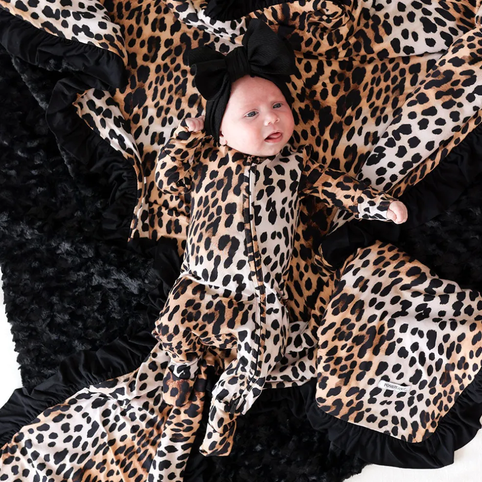Minky Ruffled Luxe Patoo® Blanket