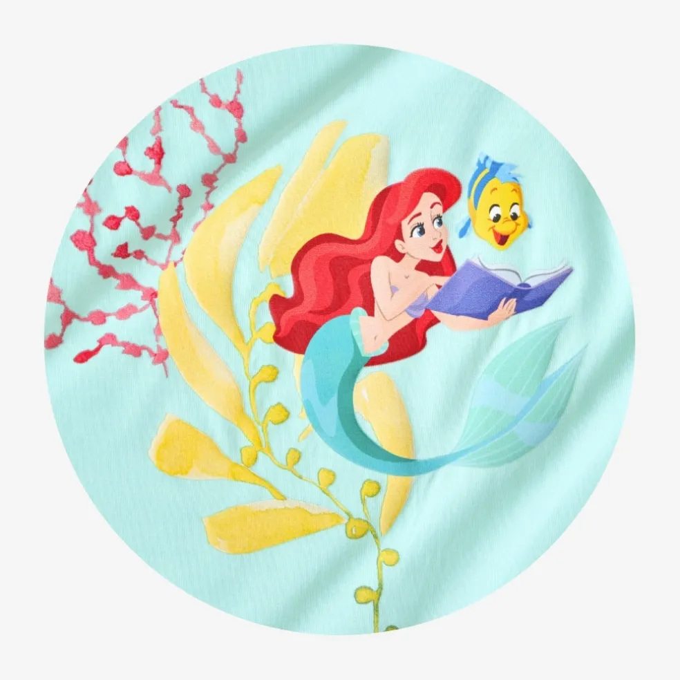 Picot Bib