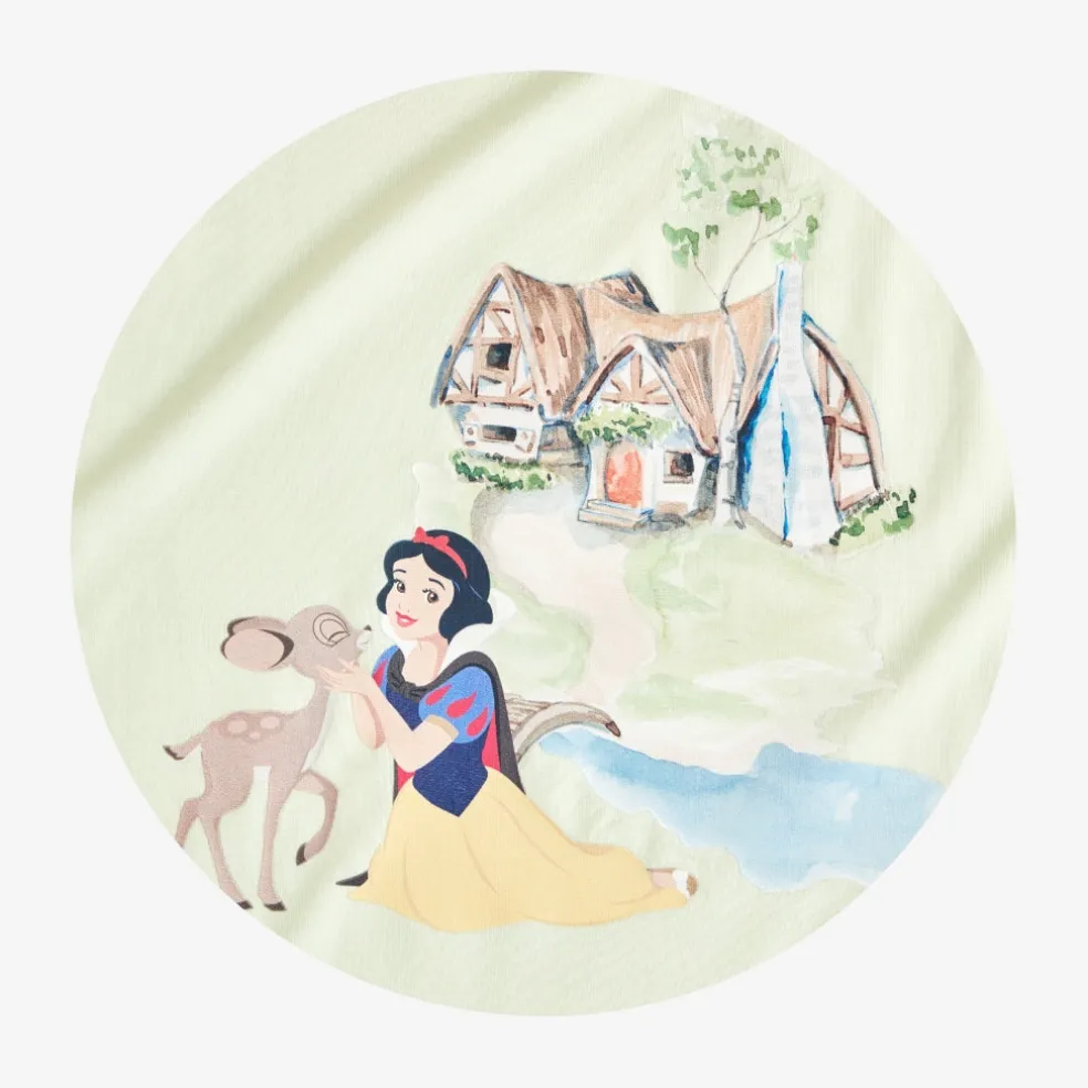 Picot Bib