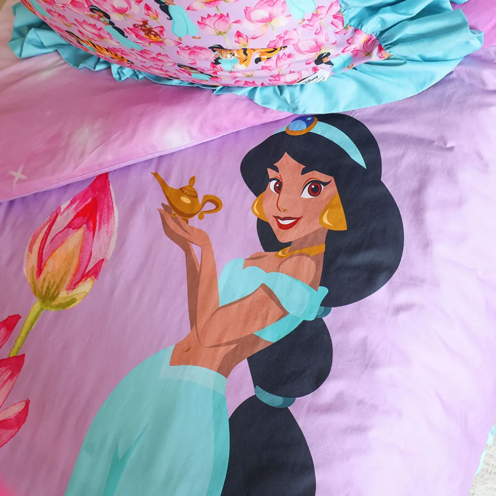 Reversible Ruffled Duvet Cover