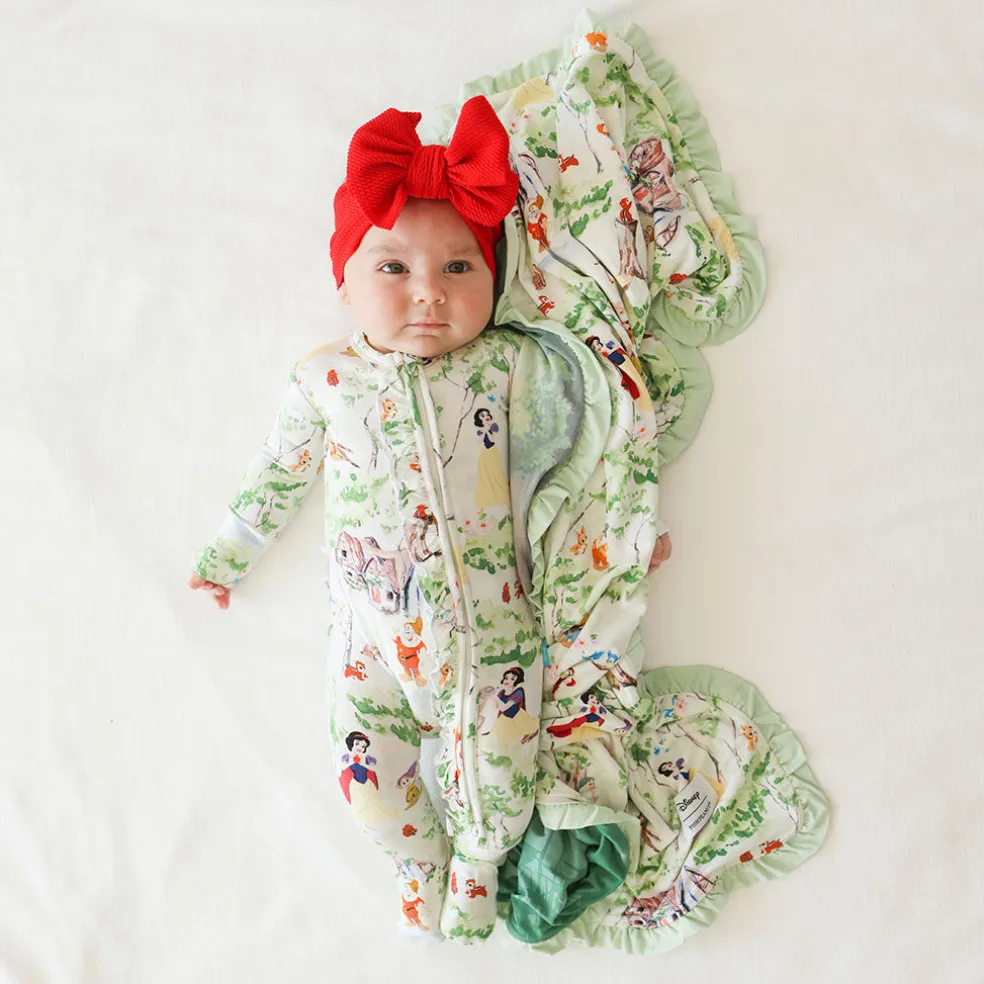 Ruffled Luxette Patoo® Blanket