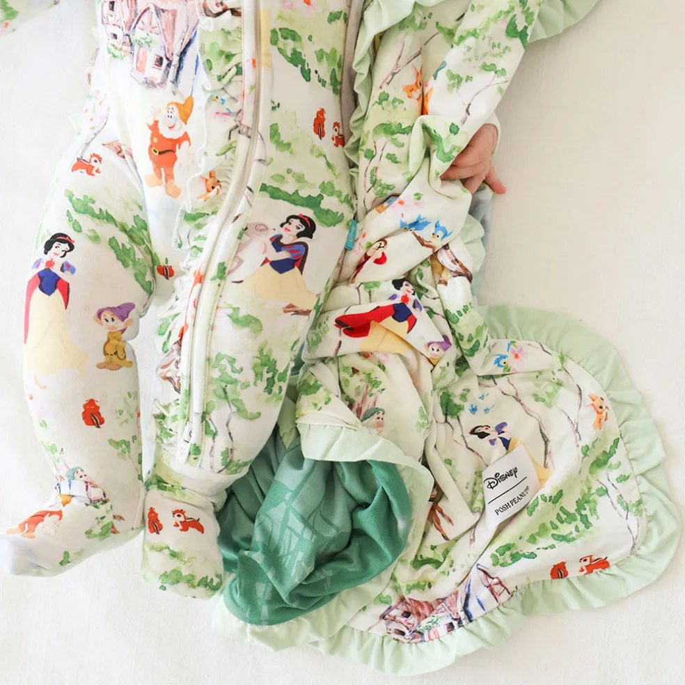 Ruffled Luxette Patoo® Blanket