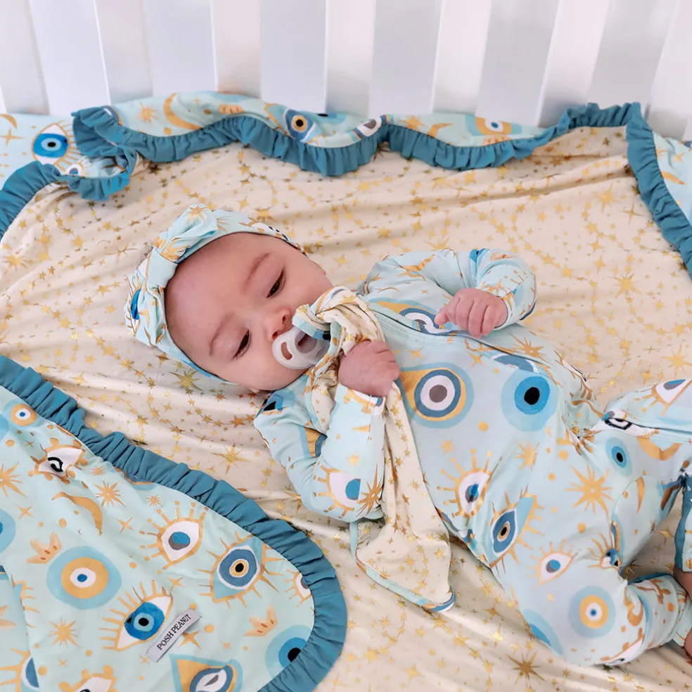 Ruffled Luxette Patoo® Blanket