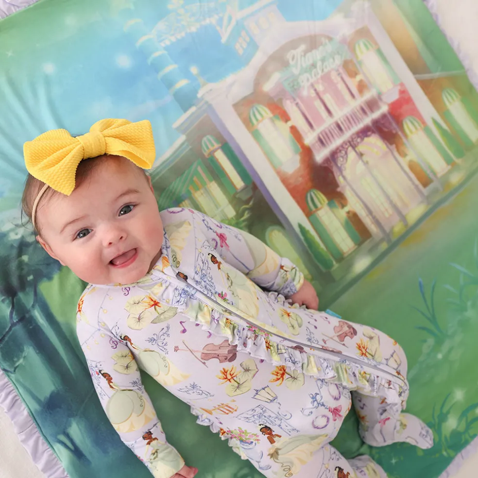 Ruffled Luxette Patoo® Blanket