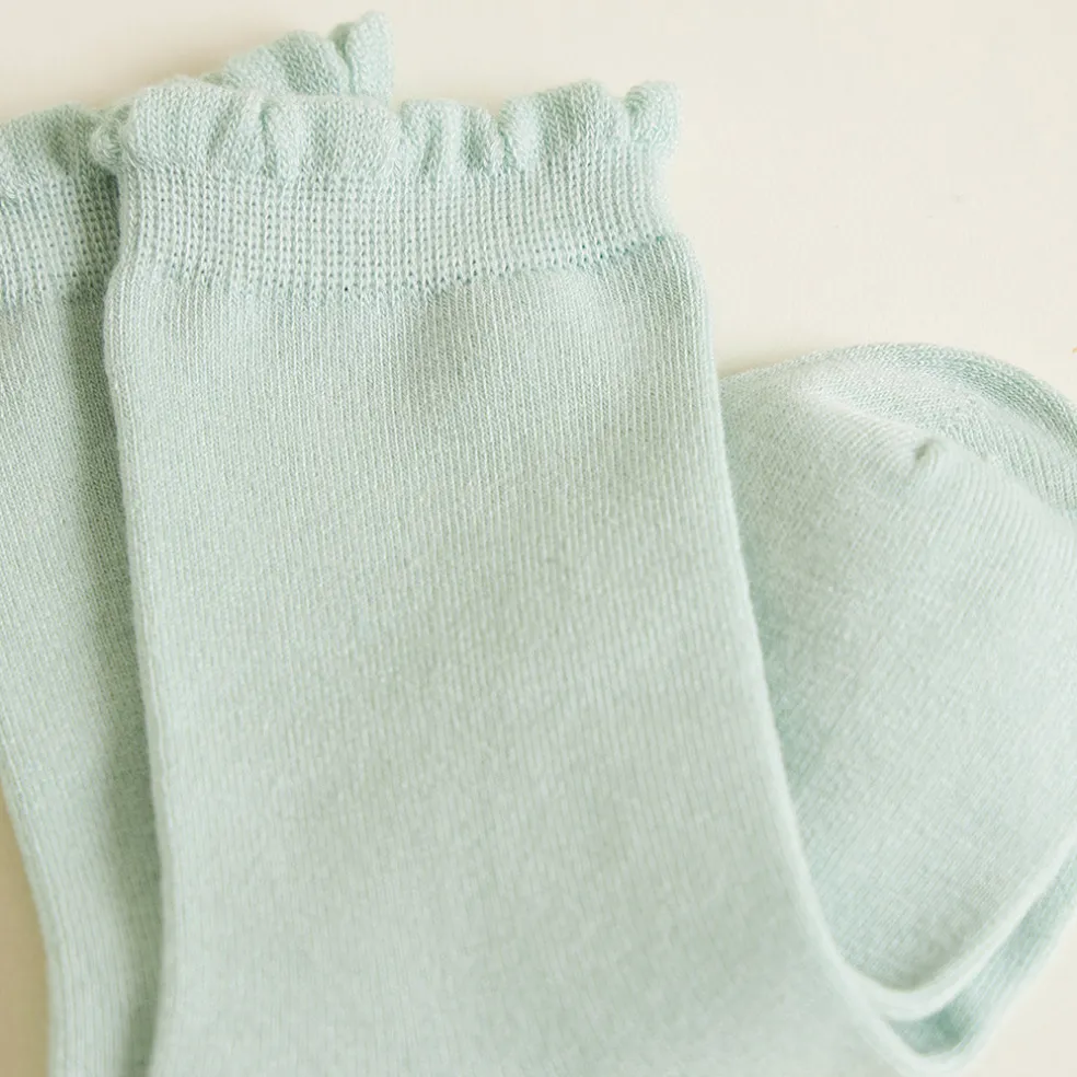 Scallop Crew Socks