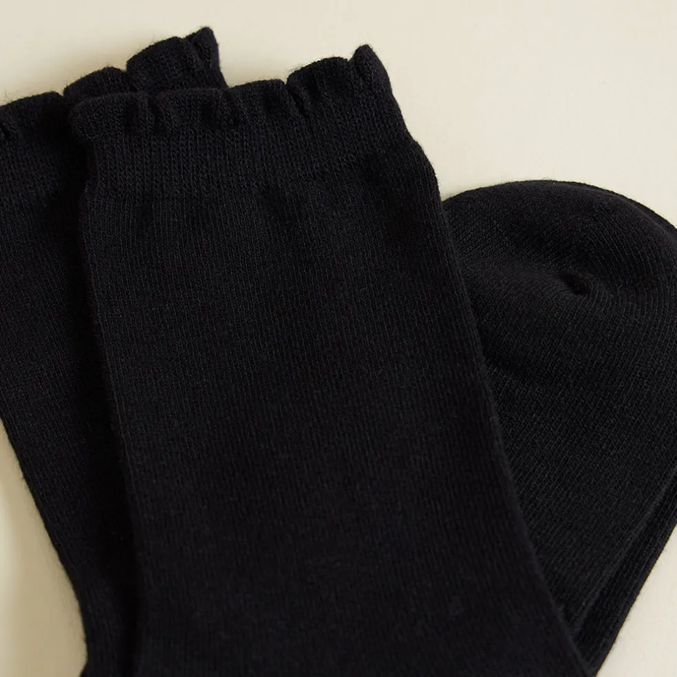 Scallop Crew Socks