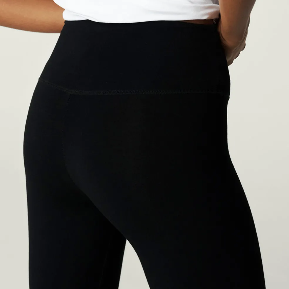 Women's Black Performance Knit Leggings
